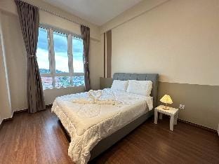 Stylish Bearbrick 3R2B Home [6PAX] Vacation rental in Sabah