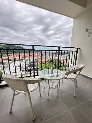 Stylish Bearbrick 3R2B Home [6PAX] Vacation rental in Sabah
