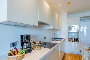 Golden Stone House Sea,Lake And Garden View Apartment in Istanbul