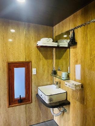 Osaka Măng Đen Homestay Apartment in Vietnam