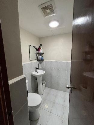 K & M Staycation Apartment in Lapu-Lapu City