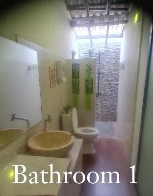 Nita's Sweet Home @Tidar Malang Close to Soehat Vacation rental in East Java