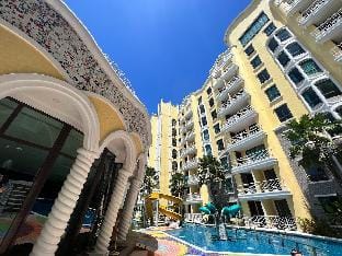 Espana Pool View Jomtien Beach 7305 Apartment in Pattaya City