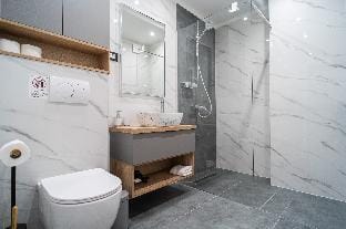 Seafront Sunset Room 2 by Belmont Realty Apartment in Zadar