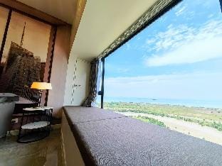 MJHolidayB1641{ModernLuxe} Seaview+FreeCarPark Apartment in Malacca