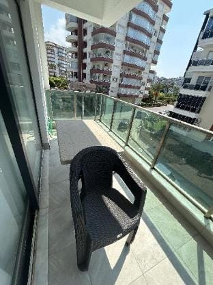 Alanya Tosmur da Müthiş Lokasyon 2+1 Yeni Daire Apartment in Alanya
