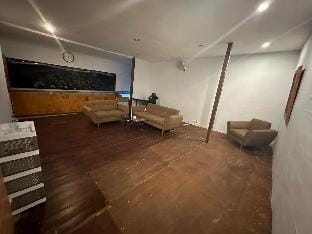 Oscar House Vacation rental in Batu Layar