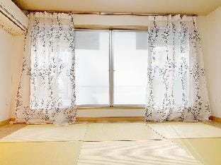 Ikebukuro center/Semi basement/high-speed Wi-Fi/1F Vacation rental in Japan