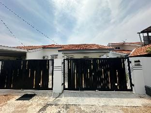 Arafwayden Homestay Vacation rental in Pahang, Malaysia