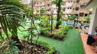 1 BHK- Pool view apartment @ 2min Candolim beach ! Apartment in Candolim