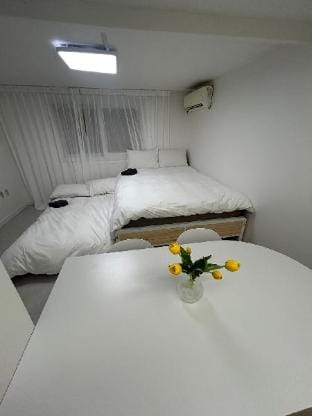 Kay S24 Hongdea one room studio Villa in Seoul