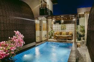 Kubu Silvia Vacation rental in Bali