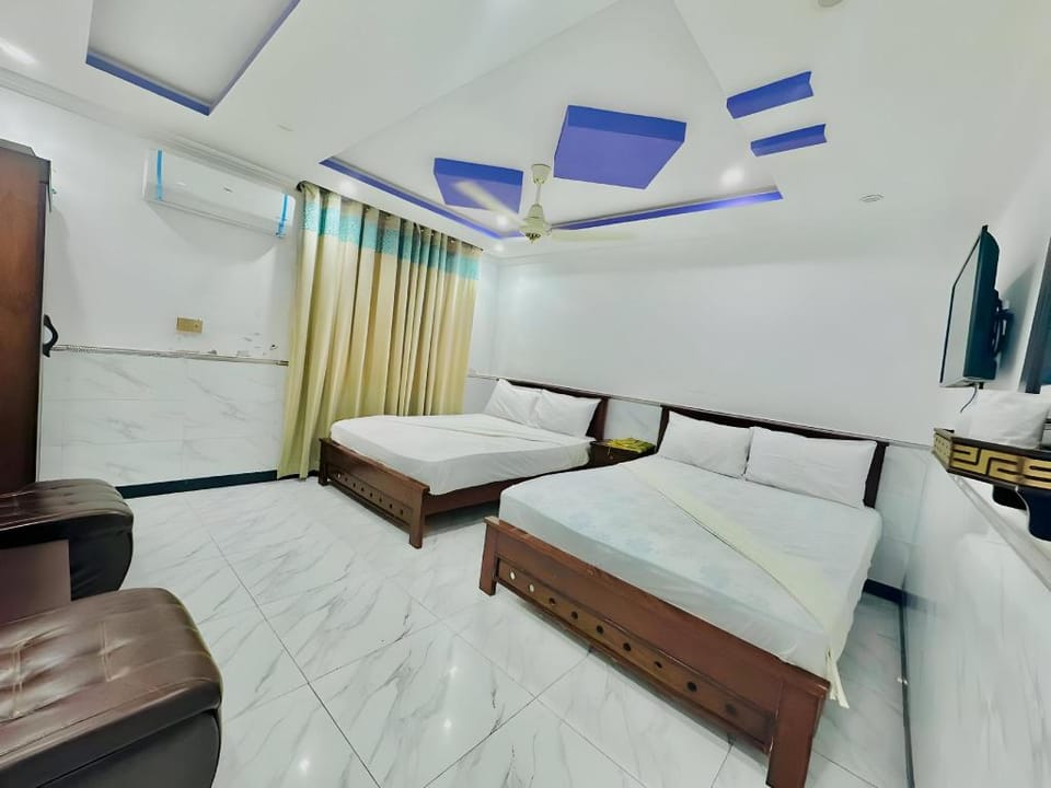 Royal Grand Guest House Hotel in Islamabad