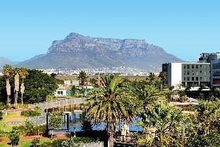 BGS Luxury -Two-bed -Nine Palms Apartment in Cape Town