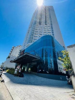 2005 Sea & Horizon Luxury Apt Full Option Apartment in Nha Trang