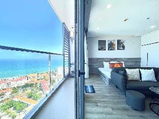 2702 - Luxury Apt Ocean View Full Option - Marina Apartment in Nha Trang