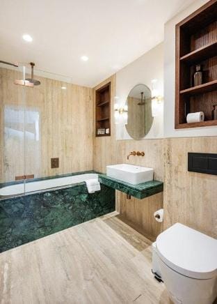 Covent Garden 2 bed, 2 bath duplex Vacation rental in City of Westminster
