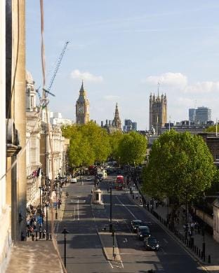 City Centre Hideaway 100m from Trafalgar Square Apartment in City of Westminster