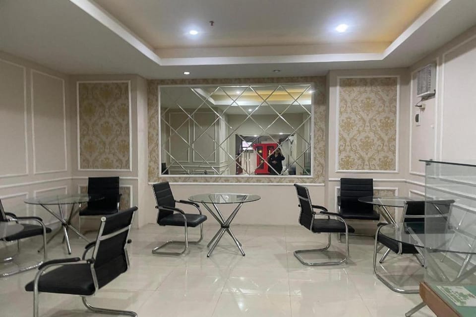 Hotel O Grand Asia Afrika Apartment By Qr Property Hotel in Bandung