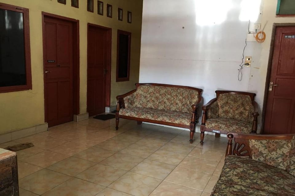 Hotel O Anda Kost 2 Near Lapangan Syech Yusuf Discovery Hotel in Indonesia