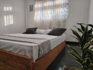 Liv House -Kandy Vacation rental in Gangawatakorale