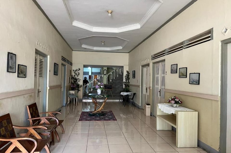 Capital O 94240 Asoka Syariah Hotel in Padang