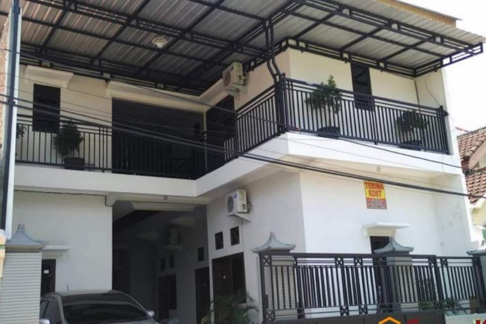 Hotel O Ezhar Boka Homestay Near GOR Sulis Bulutangkis Hotel in Indonesia