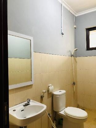 Womy Homy 2 - close to G. Pancar Vacation rental in West Java