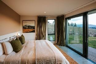 Ranger's Retreat | Stunning views | Rural Location Vacation rental in Otago