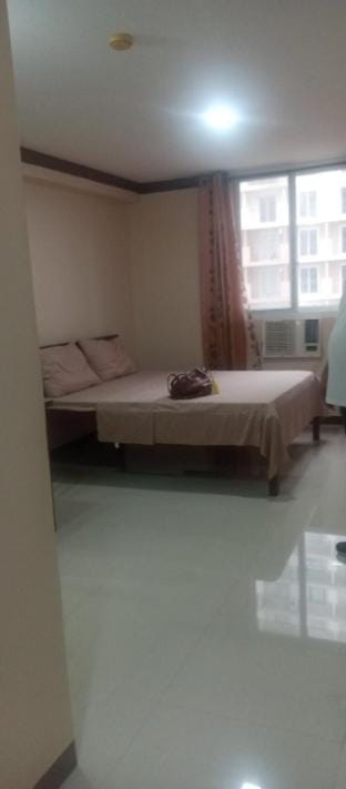 Spacious Studio Type Condo Unit Apartment in Lapu-Lapu City