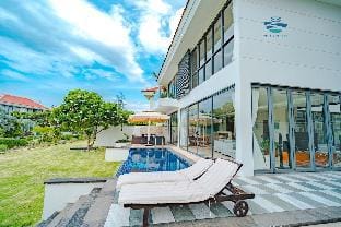 private 4 bedroom pool villa in Danang Villa in Hoa Hai