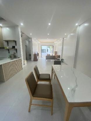 Liverpool House 2.5 Vacation rental in Laos