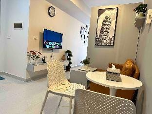 Soho Flat Central balcony D1 Apartment in Ho Chi Minh City