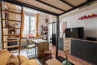 Géranimus CLERY: Heart of Paris Apartment in Paris