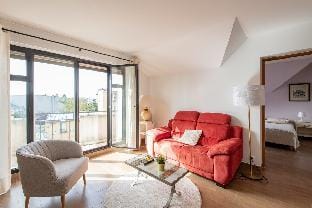 Géranimus Versailles: Notre-Dame Apartment in Versailles