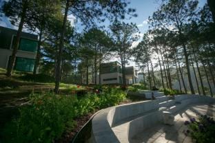 Teracota TuyenLam-villa lakeside Vacation rental in Dalat