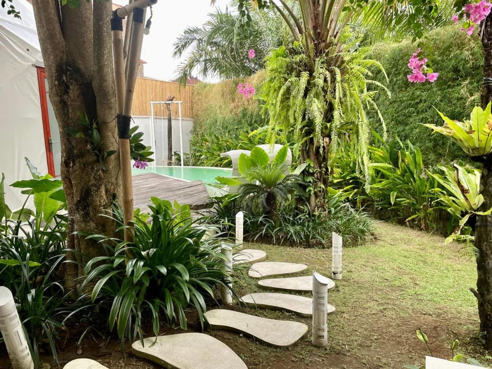 Coconut Galaxy Villas by Bali Cabin Lodge in North Kuta