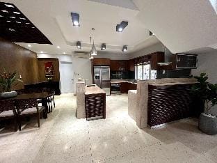 Kim’s House  Entire Villa 6-BR Near My Khe Beach Vacation rental in Da Nang