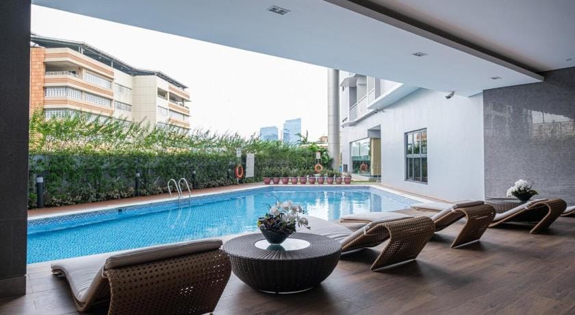 Charming 1BR Apartment in Makati Hotel in Makati