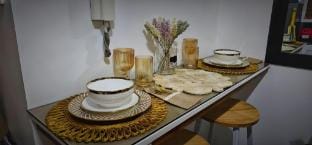 Tower 4-1708, K³ Staycation at Grass Residences Vacation rental in Quezon City