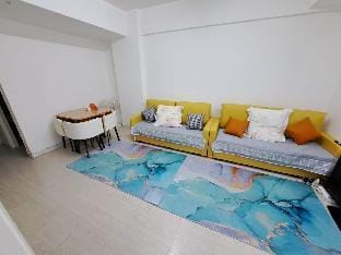 Entire Condo apartment affordable family group Vacation rental in Hong Kong
