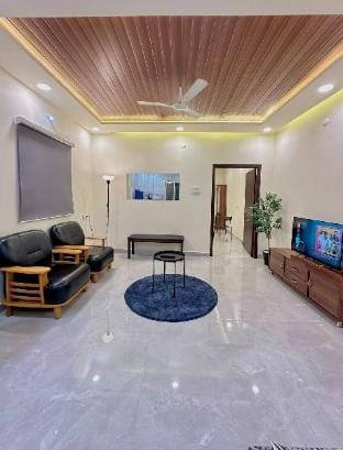 New PentHaus with rooftop terrace & skyline views Vacation rental in Hyderabad