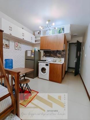 AF Homes -- Near Airport & beaches -- City View Apartment in Lapu-Lapu City