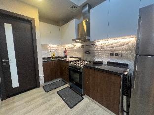 Lawn Suite Holiday Home Apartment in Dubai