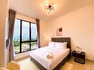 Veranda-2BR,4pax l 5min>CIQ&KSL l Fast-Wifi Apartment in Johor Bahru