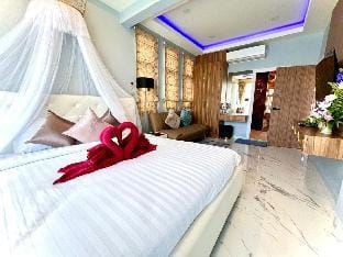 Ratsamee Poolvilla K Villa in Pattaya City