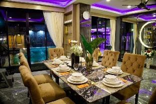 Ratsamee Poolvilla K Villa in Pattaya City