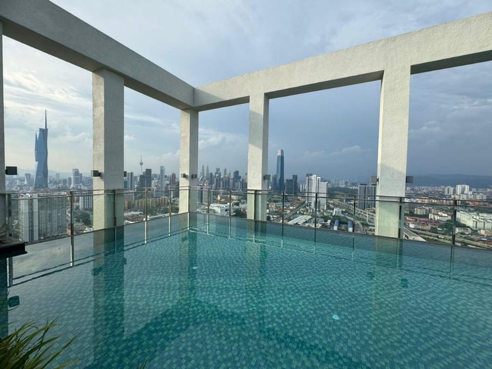 TRION 2, KLCC TRX at Chan Sow Lin, Kuala Lumpur Hotel in Federal Territory of Kuala Lumpur