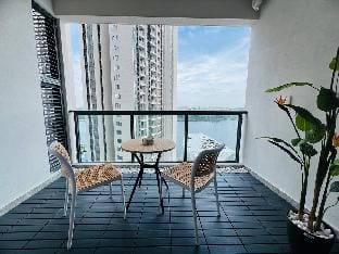 Château Seaview 2BR unit R&F Seine Region by ANJU Apartment in Johor Bahru