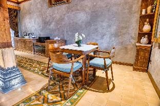 KeJawa Luxury Villa by Sampai Vacation rental in Special Region of Yogyakarta